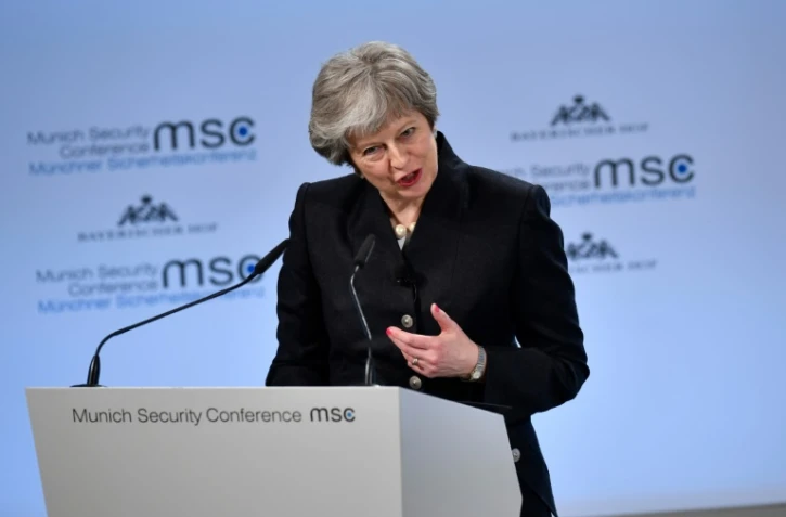 La Première ministre britannique Theresa May prononce un discours lors de la Conférence de Munich sur la sécurité, le 17 février 2018