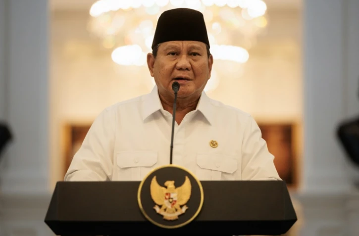 Le président indonésien Prabowo Subianto s'exprime lors d'une conférence de presse, à Jakarta, le 31 août 2025
