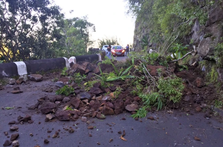 Gros éboulis à la Ravine à Malheur