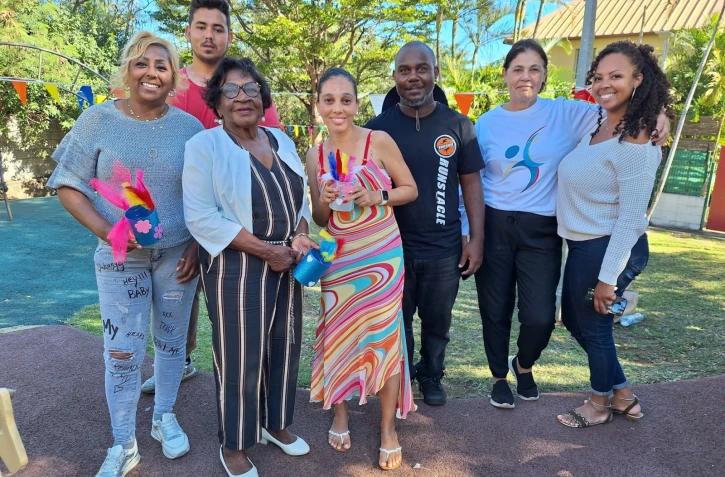 Saint-Pierre : café Facteur à Bois d’Olive