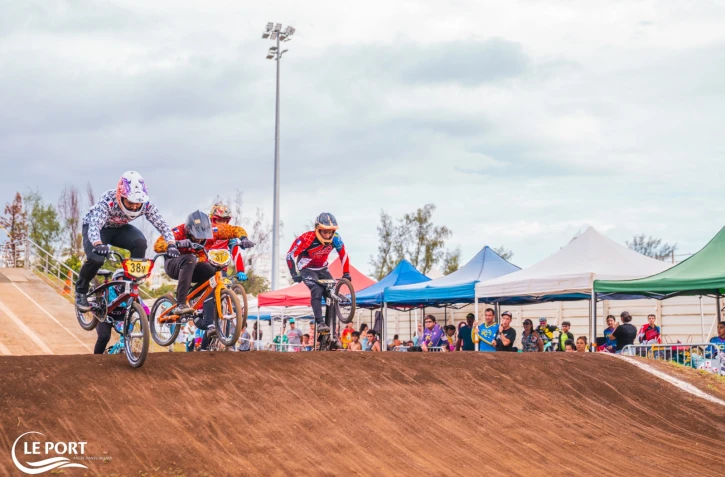 Le Port : une centaine de pilotes présents à la coupe régionale de BMX