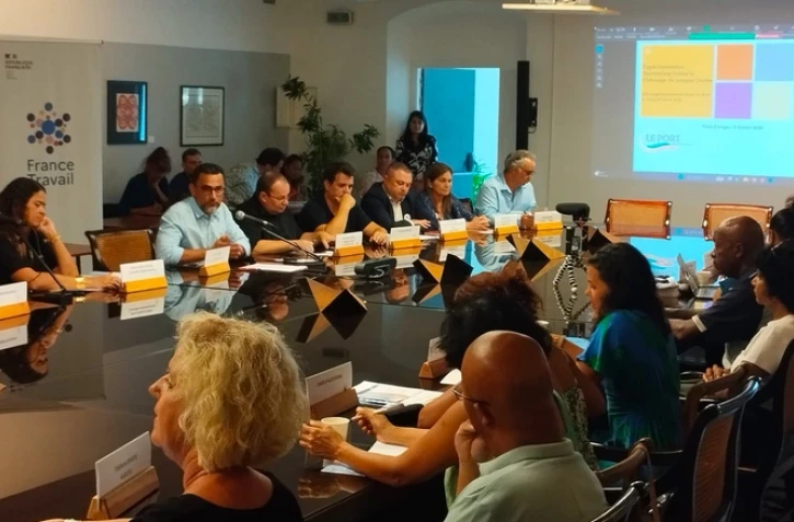 Signature de 11 contrats avec le dispositif territoire zero chomeur 