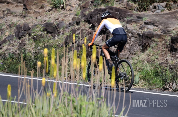 cycliste la montagne