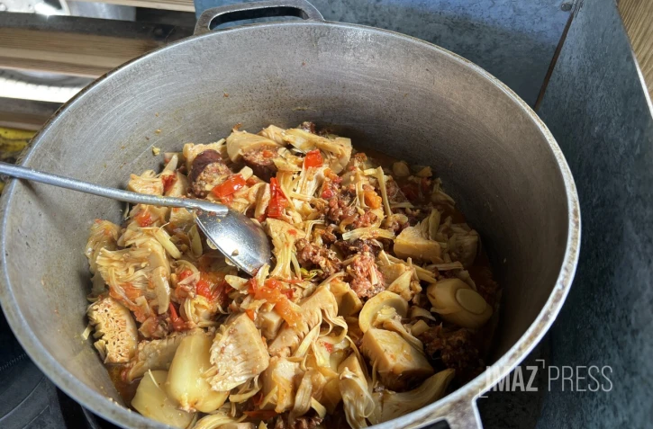 Lo gou mon péi : saucisses fumées ti jacques en morcexau