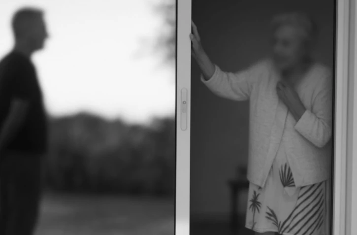 Saint-Denis : une exposition photo sur les aidants et les aidés