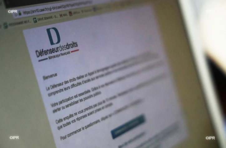 Discrimination et services publics, le Défenseur des Droits interroge les Ultramarins