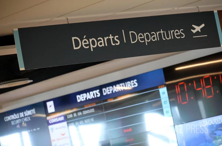 aéroport de Gillot départ