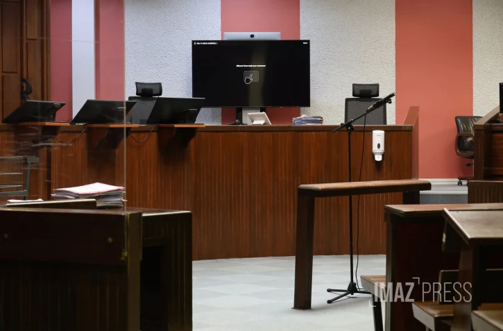 tribunal de saint-denis