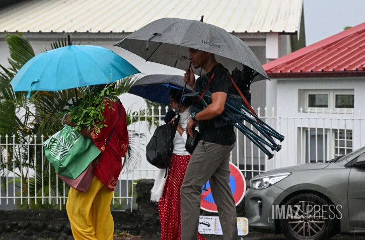 temps gris , nuageux , pluie 