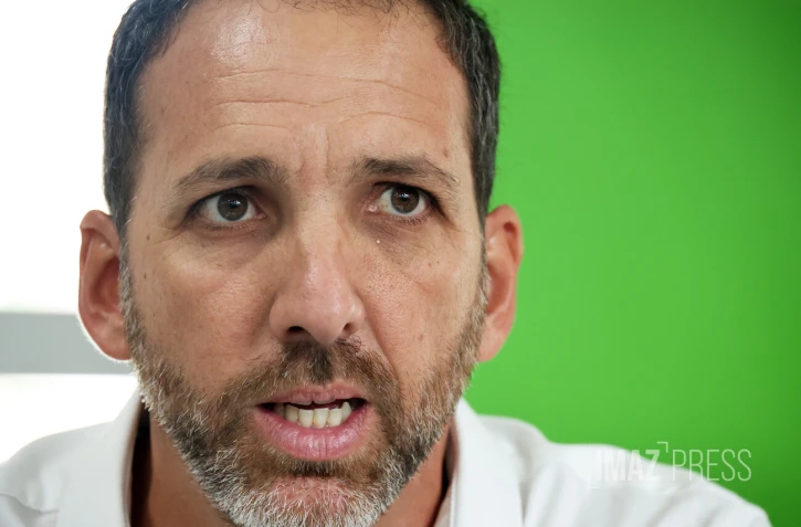 Christophe Estève , Place publique réunion 