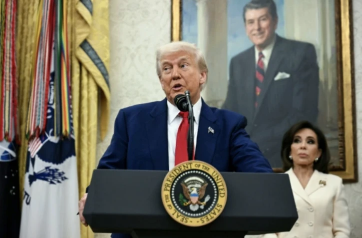 Le président américain Donald Trump lors de la cérémonie dans le bureau ovale de la Maison Blanche à Washington, aux Etats-Unis, le 28 mai 2025 ( AFP / Jim WATSON )