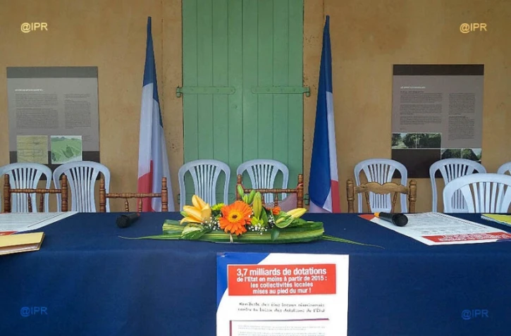 CONF MAIRES DE DROITE