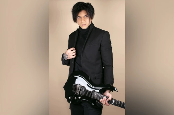 Lightning sébastien fontaine musique rock japonais