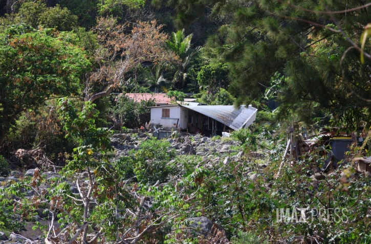 Illustrations cyclone Garance 