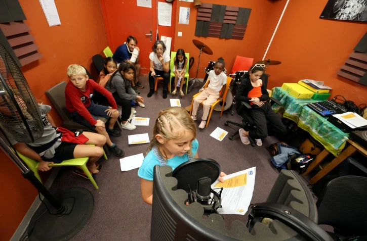 Saint-Denis : les jeunes élus sensibilisent au recyclage avec un clip vidéo