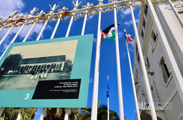 Levée de drapeau de la Palestine Le Port