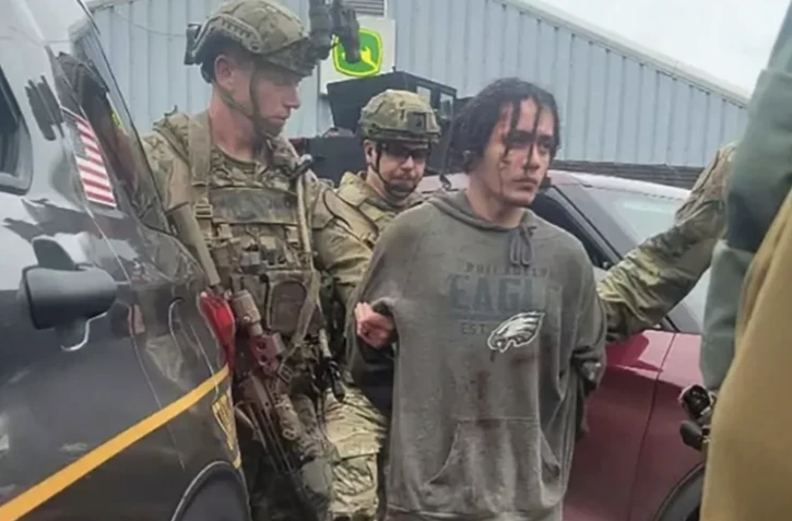 Photo diffusée par la police de l'Etat de Pennsylvanie de l'arrestation du criminel brésilien Danelo Cavalcante, le 13 septembre 2023, ( Police de l'Etat de Pennsylvanie / Handout )