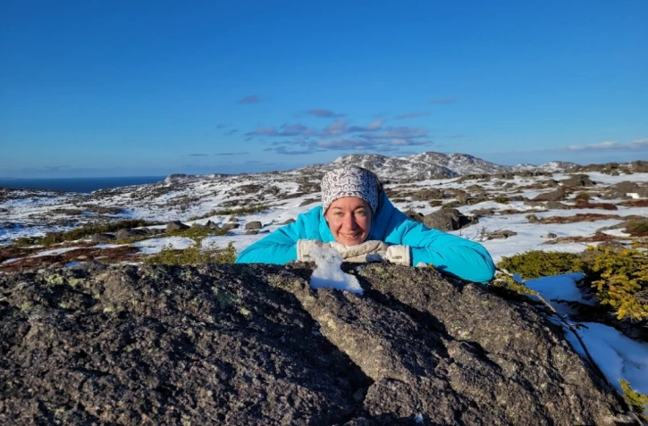 Docteur Globbe-trotter : les voyages insolites du médecin Claire Lenne