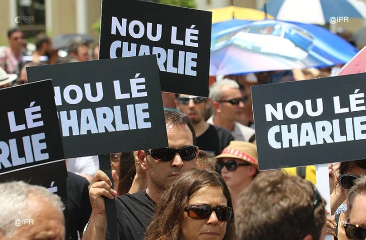 Hommage Charlie Champ Fleuri