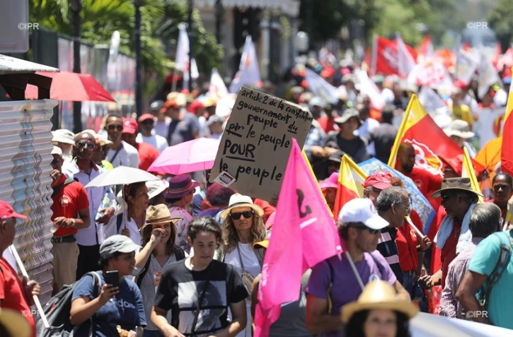 manifestation devant la préfecture jeudi 5 décembre