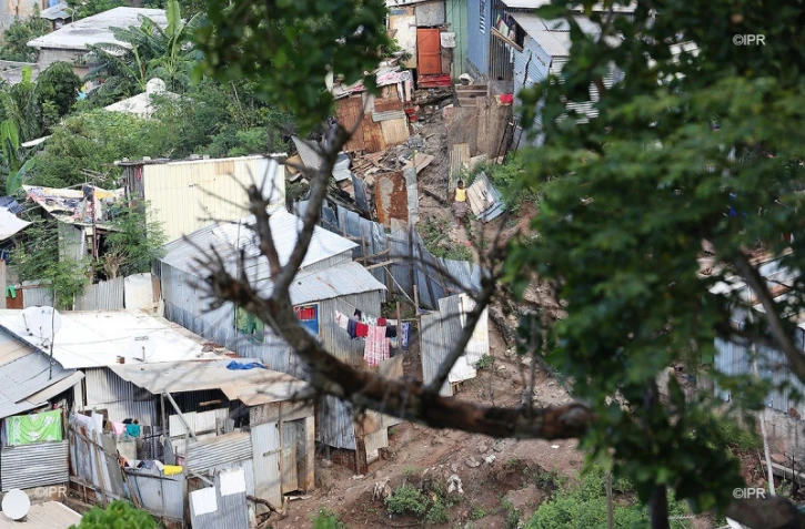 Mayotte quartier  kaweni 