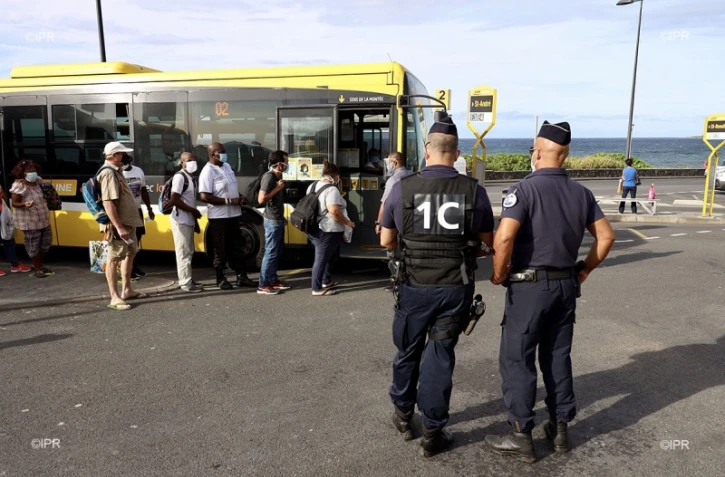 contrôle de police coronavirus 11 mai 2020