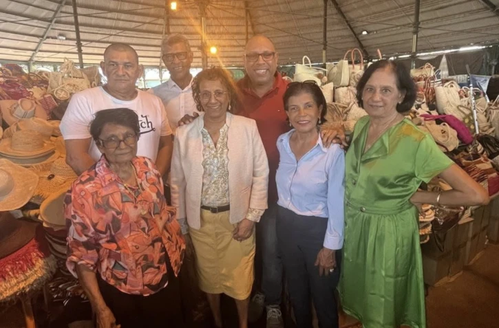 CCIR : visite du marché couvert de Saint-Pierre et rencontre des acteurs du commerce de proximité