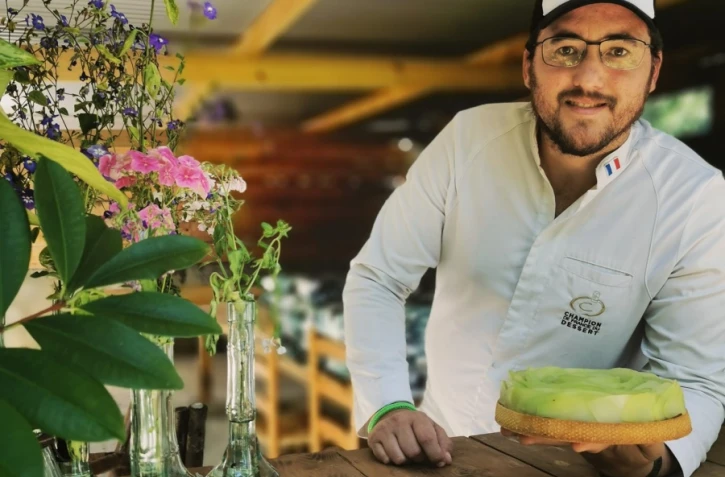 Saint-Pierre : Julien Leveneur, champion de France de dessert ouvre sa pâtisserie