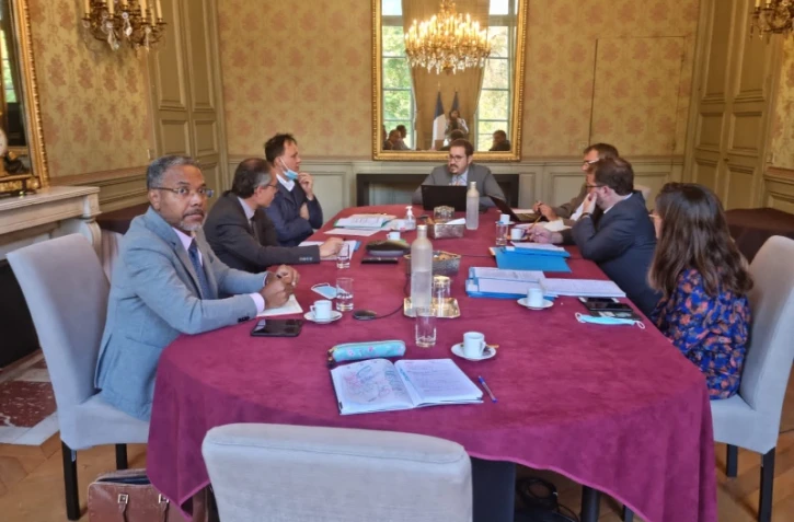 Serge Hoareau reçu au ministère de l'agriculture 