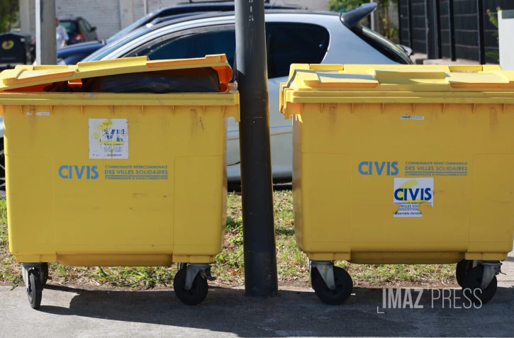 poubelles civis 