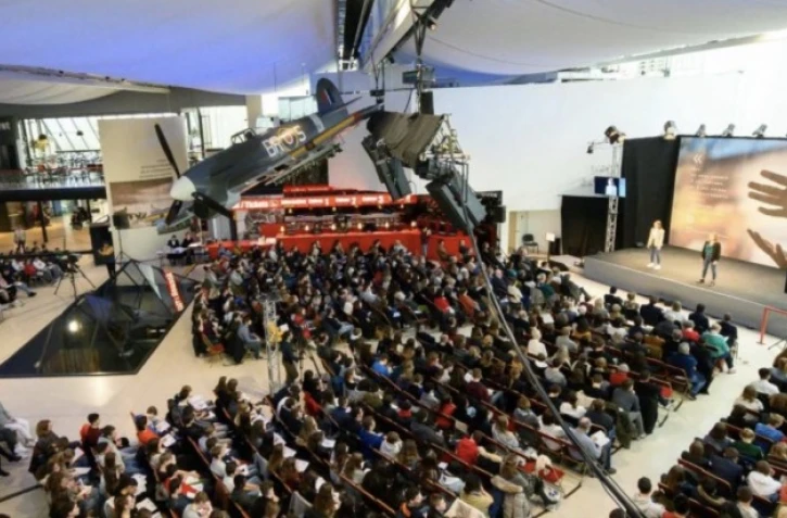 Concours de plaidoiries : la Réunionnaise Cécile Bertil remporte le prix du jury lycéen