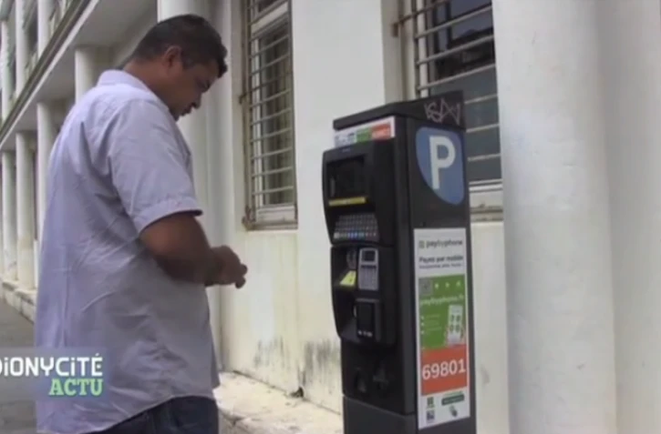 Parking gratuit, dionycité
