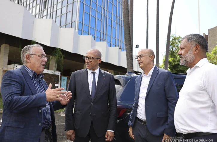 Football: la Fédération et le Département veulent "renforcer le football réunionnais" 