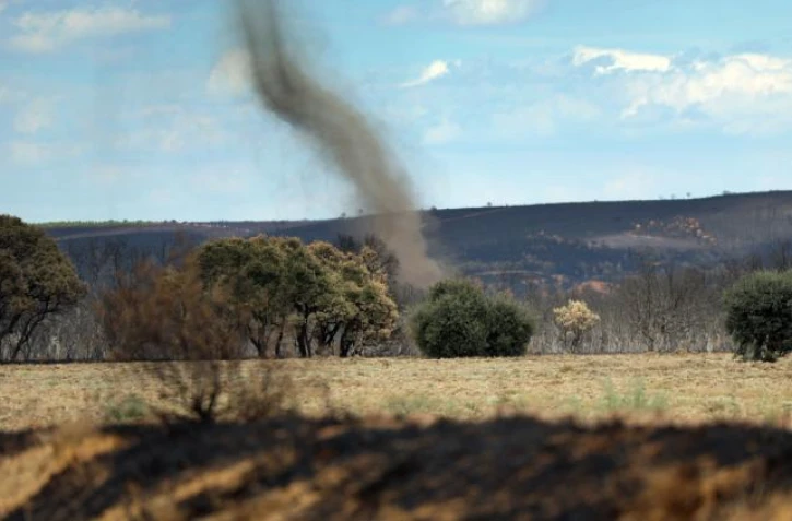 Une tornade fait cinq morts et plus de 400 blessés dans le Sud du Brésil