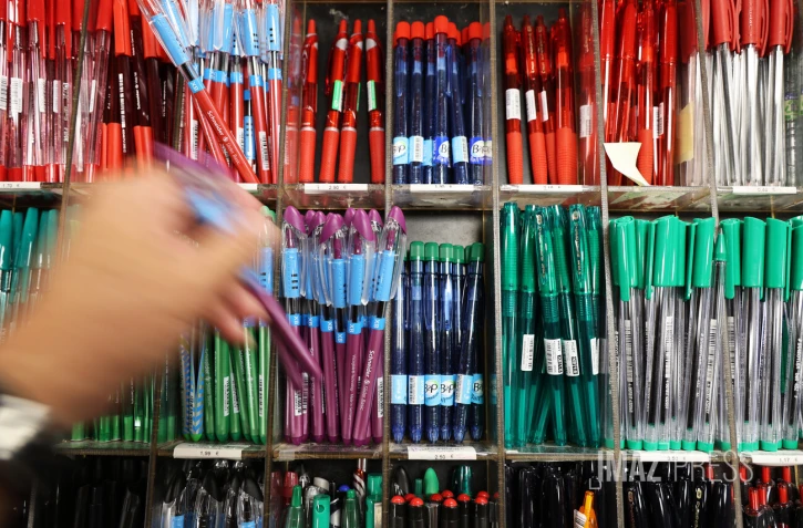 fournitures scolaires