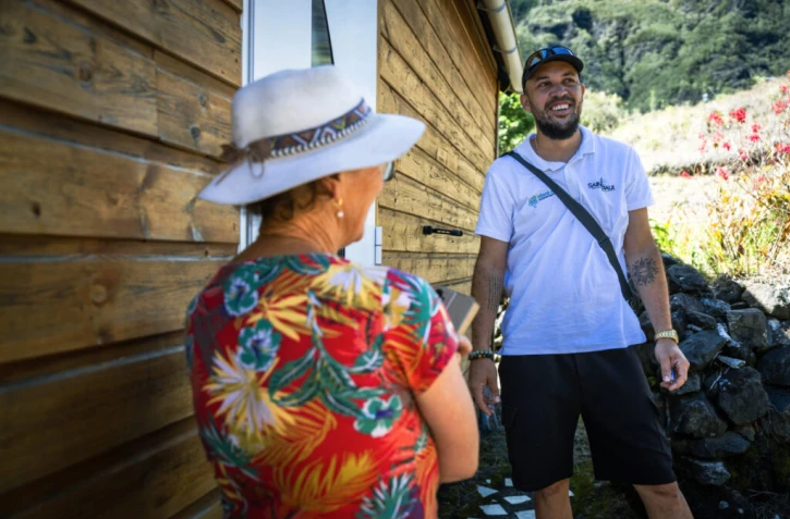 Saint-Paul : les aidants numériques au coeur de Mafate