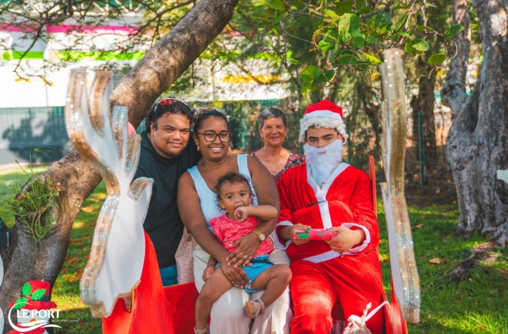 Le Port :  la crèche Ineslle Amelin a organisé une fête en vue de Noël 
