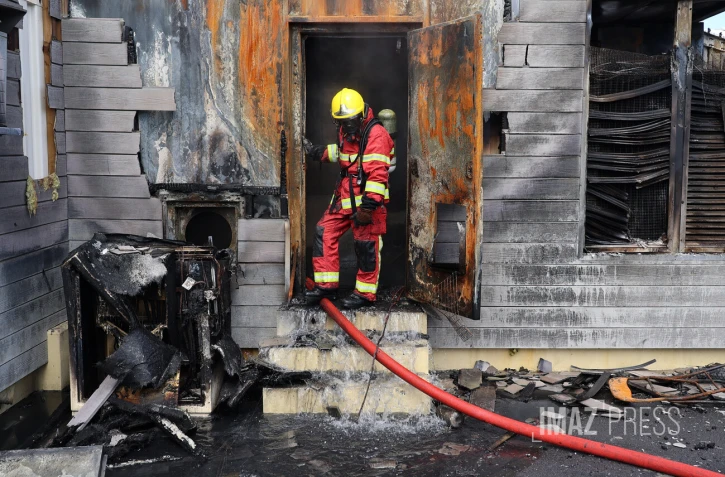 INCENDIE AU PORT OUEST