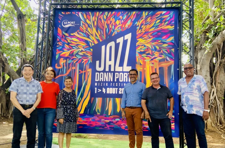 Jazz dann Port