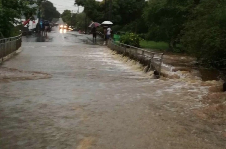 Des pluies torrentielles s\'abattent sur Maurice