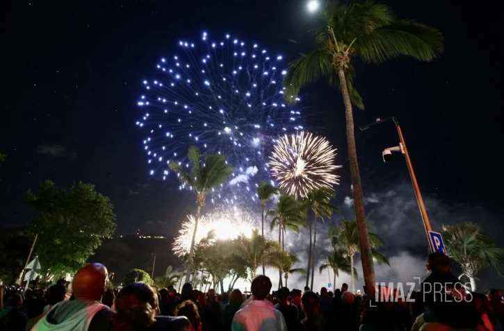 Saint-Denis, le traditionnel feu d'artifice pour le 14 juillet