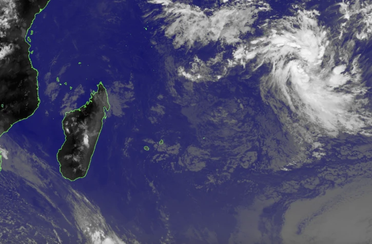La tempête tropicale modérée baptisée Ancha évolue à plus de 2.400km au nord-est de la Réunion [?]