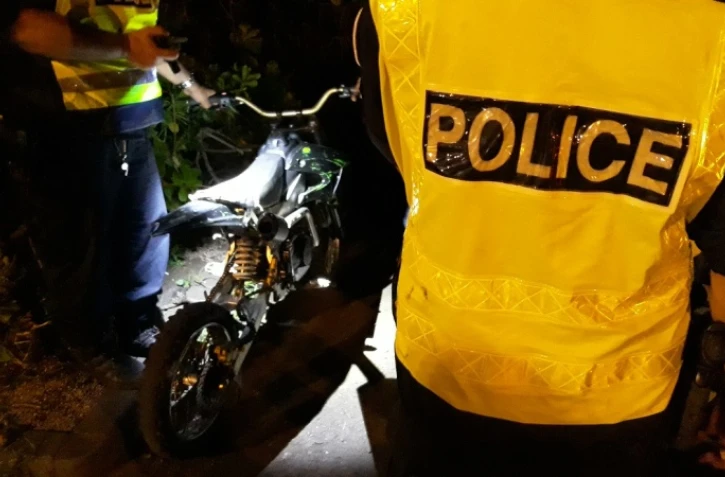Contrôles police amateurs pousse Saint-Denis