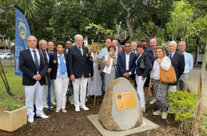 Saint-Leu : hommage au docteur Bernard Bouchara 