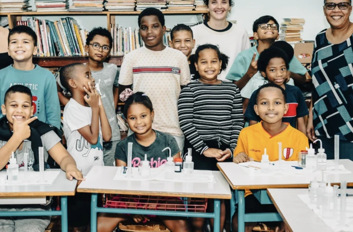 Saint-Denis : entre révisions et expériences, une journée animée pour les enfants des VEPI 