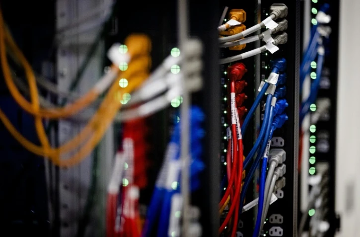 Le géant de la tech Microsoft a déclaré vendredi qu'il était en train de prendre des "mesures d'atténuation" après qu'une panne a touché de nombreuses entreprises, et notamment des compagnies aériennes