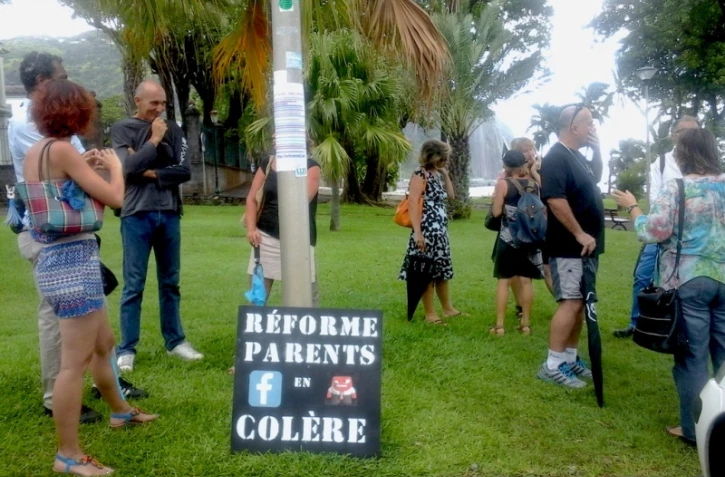 Manifestation Collectif Condorcet - Réforme des collèges