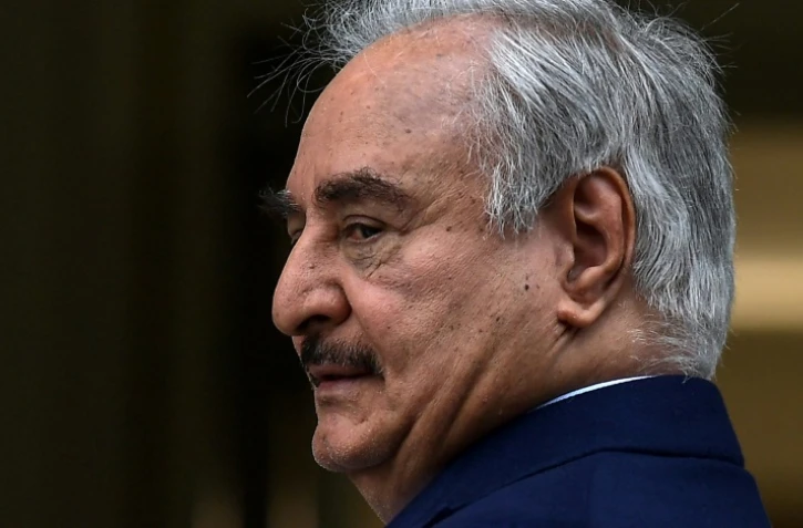 Le maréchal Khalifa Haftar lors des discussions à Athènes, le 17 janvier 2020, sur l'avenir de la Libye 
