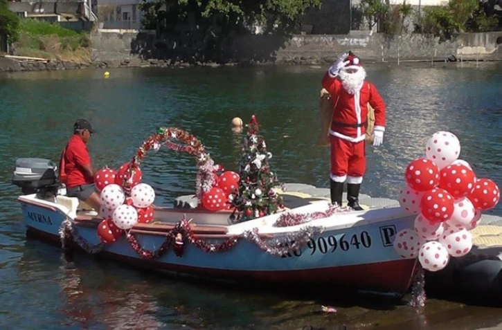 Père Noël Terre-Sainte