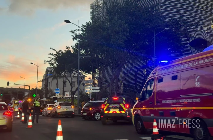 Collision entre deux véhicules à Saint-Paul